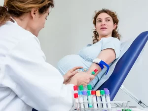 علت انجام آزمایش قند خون بارداری